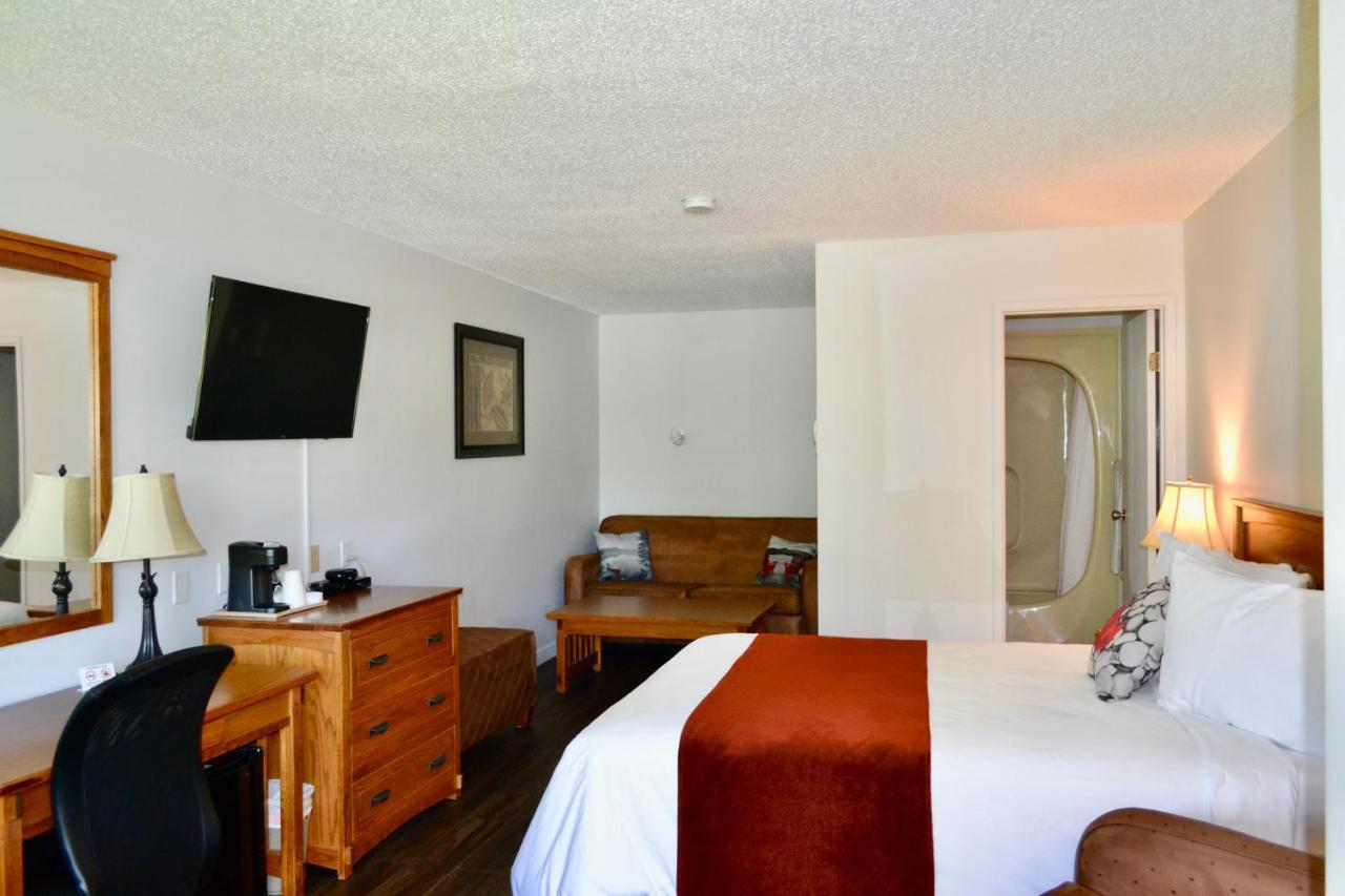 Schott'S Lake Conference & Resort Sundre Dış mekan fotoğraf